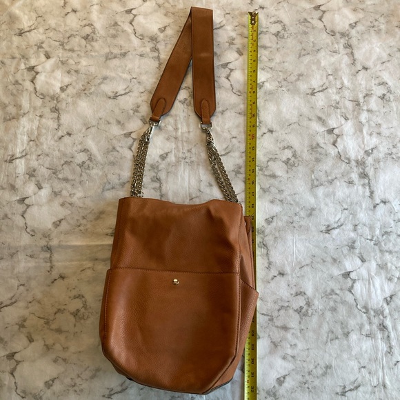 ❗️sold in garage sale❗️ Carmel cognac leather tote - Picture 14 of 15